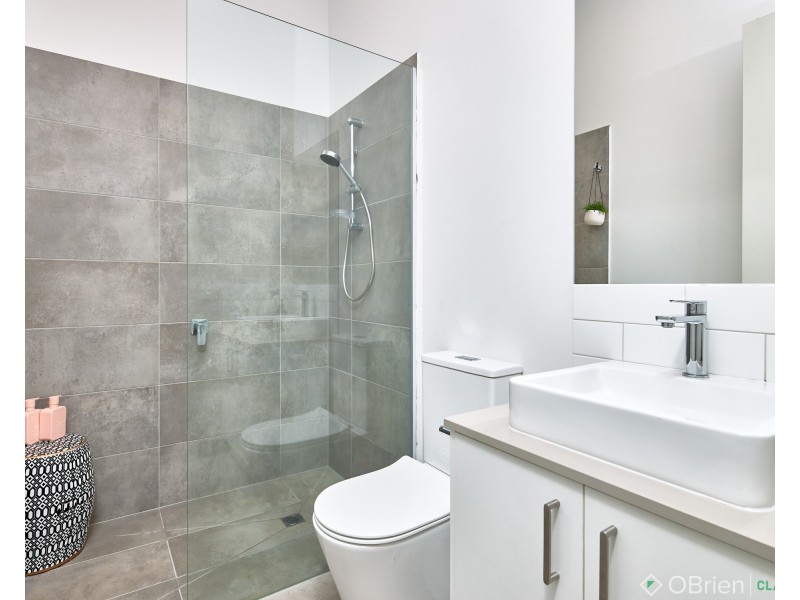 3/14 Park View Road, Drouin VIC 3818