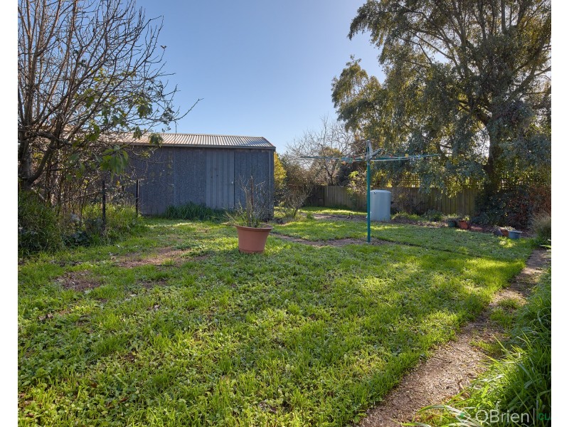 9 Oddy Street, Drouin VIC 3818