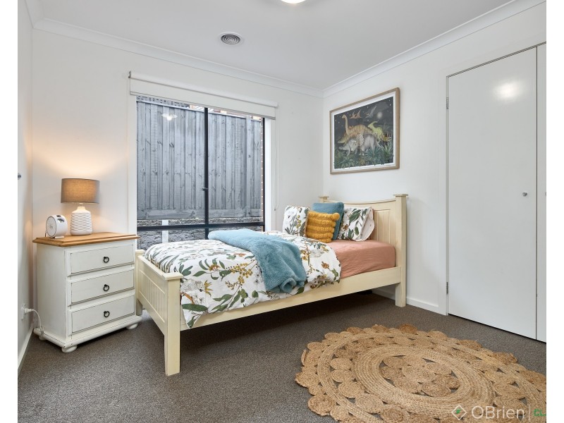 5 Kendal Avenue, Warragul VIC 3820