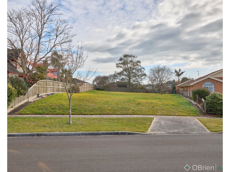 1 Nicolas Court, Warragul VIC 3820