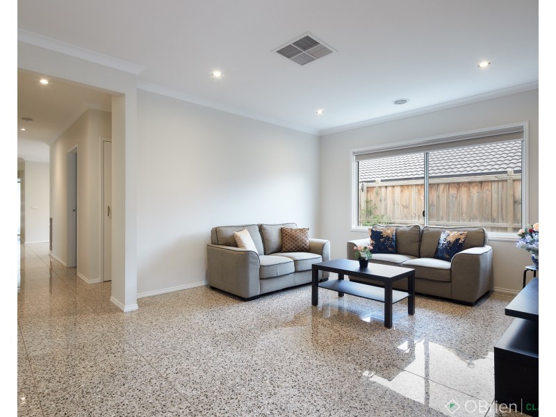 51 Meadowbrook Crescent, Warragul VIC 3820