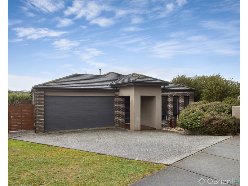 50 Grange Crescent, Warragul VIC 3820