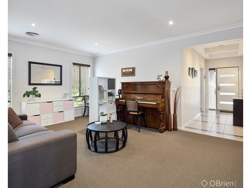 50 Grange Crescent, Warragul VIC 3820