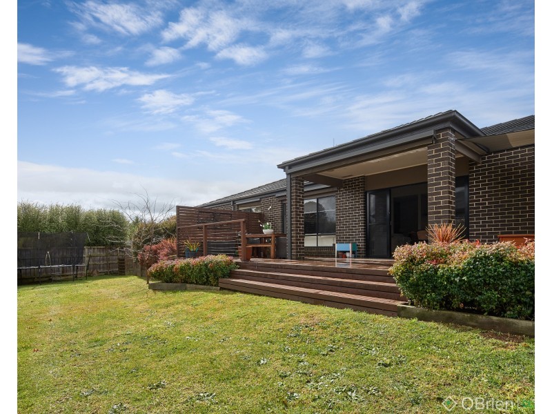 50 Grange Crescent, Warragul VIC 3820