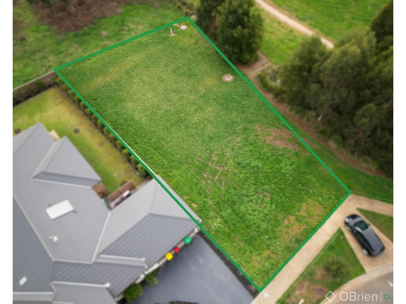 51 Empire Avenue, Drouin VIC 3818