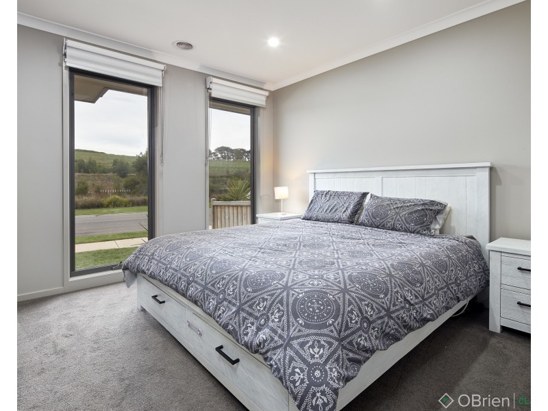 38 McCubbin Drive, Warragul VIC 3820