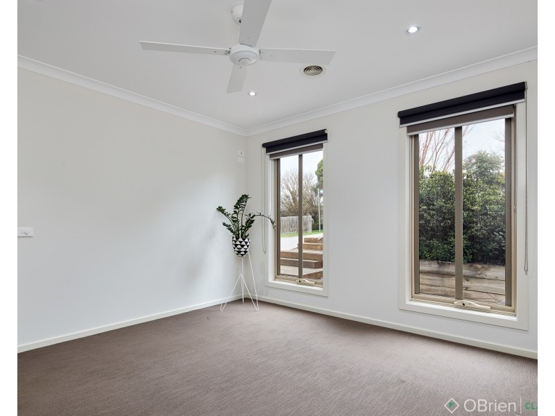 21 Stirling Street, Warragul VIC 3820