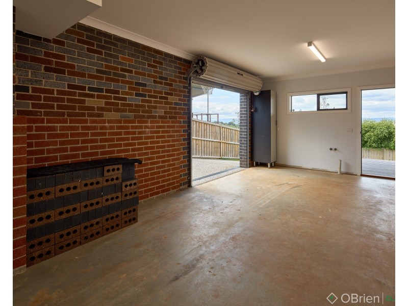 86 Bexley Boulevard, Drouin VIC 3818