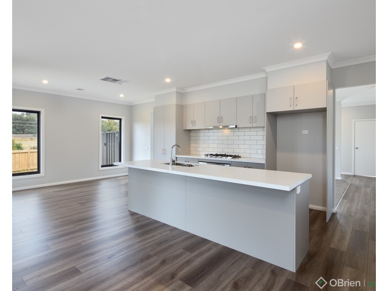 47 Highvale Rise, Warragul VIC 3820