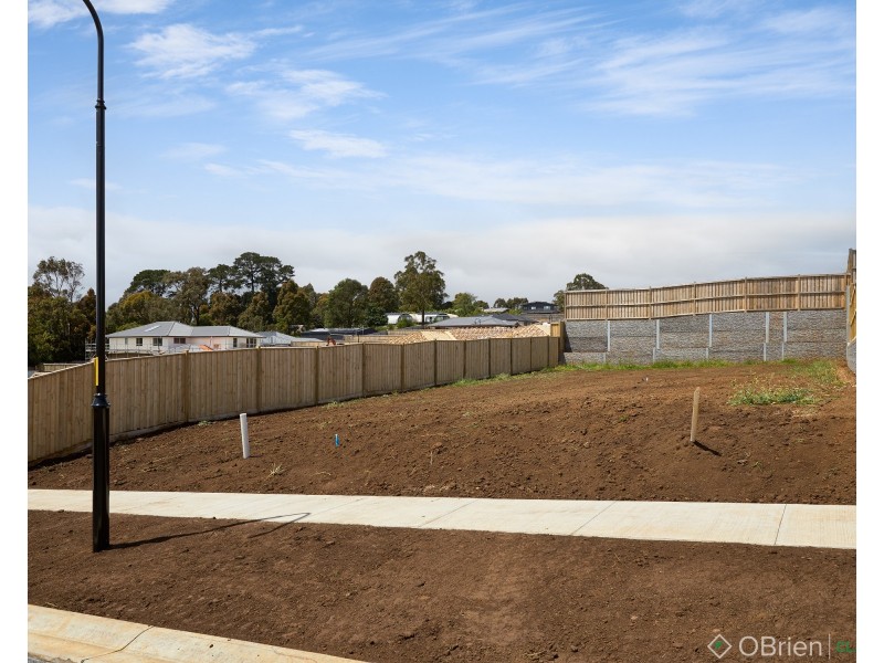 411 Sassafras Street, Warragul VIC 3820