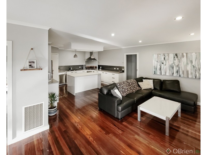 64 Vincent Boulevard, Trafalgar VIC 3824