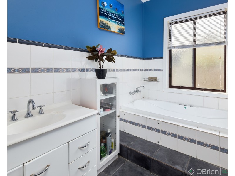 4 Wellington Street, Trafalgar VIC 3824