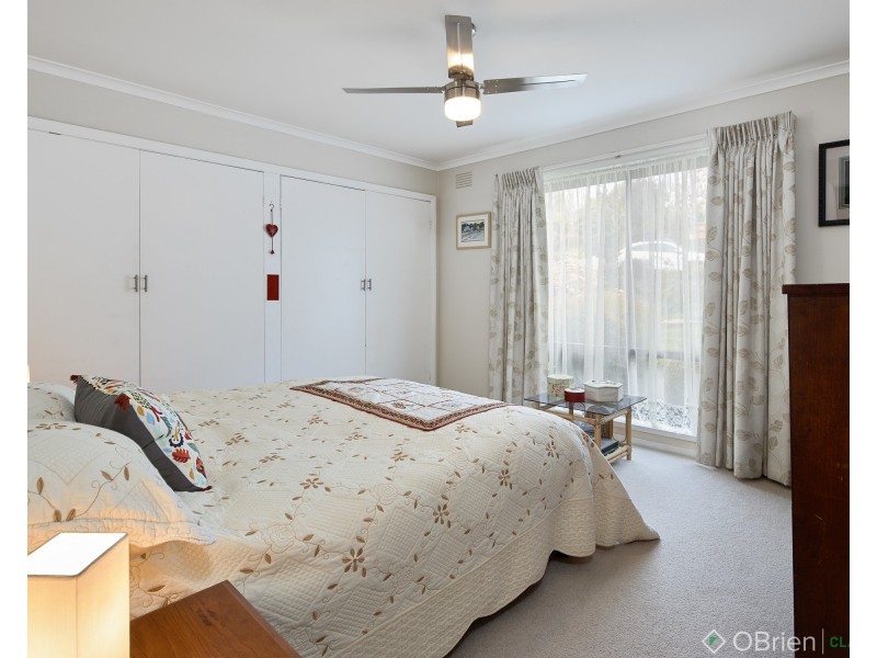 4 Valley View Street, Warragul VIC 3820