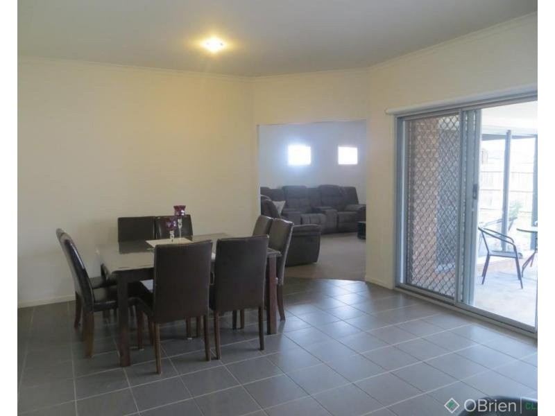 24 Howard Street, Warragul VIC 3820