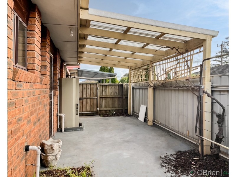 2/1 Hunter Street, Moe VIC 3825