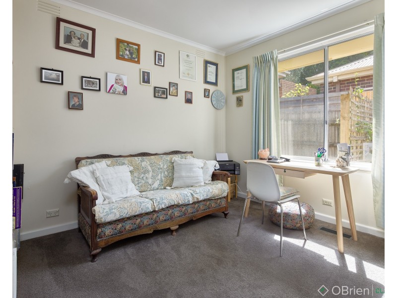 27 Clifford Street, Warragul VIC 3820