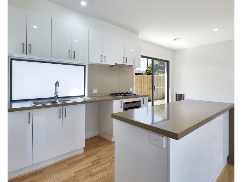1/127 Albert Road, Warragul VIC 3820