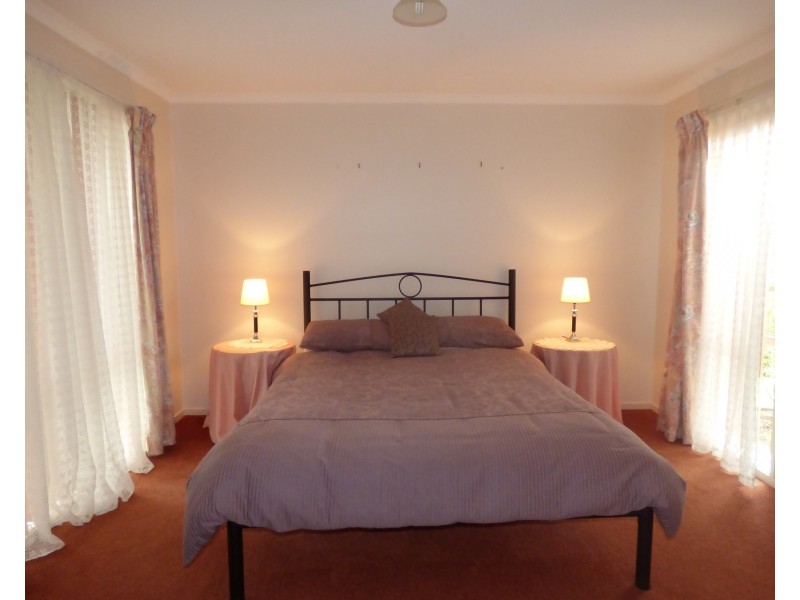 1 Gwinear Court, Warragul VIC 3820