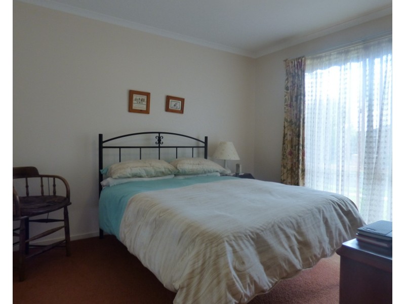 1 Gwinear Court, Warragul VIC 3820