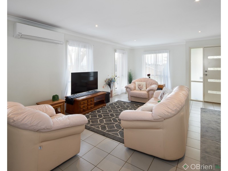 5 Lawson Crescent, Warragul VIC 3820