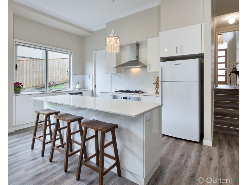 21 Birdsong Rise, Neerim South VIC 3831