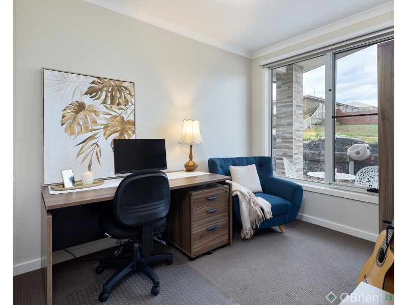 21 Birdsong Rise, Neerim South VIC 3831