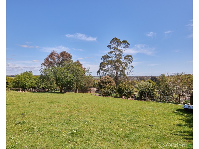 160 Princes Way, Drouin VIC 3818