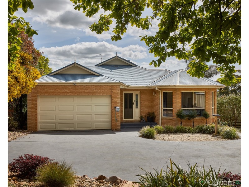 60 Cason Crescent, Warragul VIC 3820