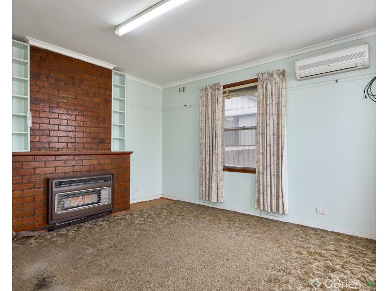 54 Burton Street, Warragul VIC 3820