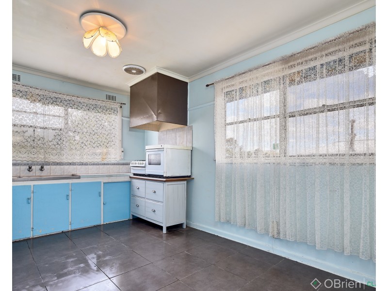 54 Burton Street, Warragul VIC 3820