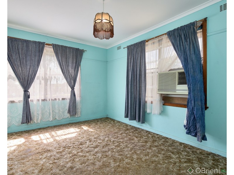 54 Burton Street, Warragul VIC 3820