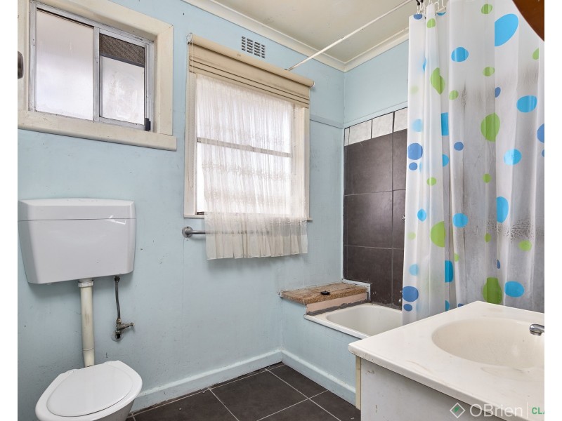 54 Burton Street, Warragul VIC 3820