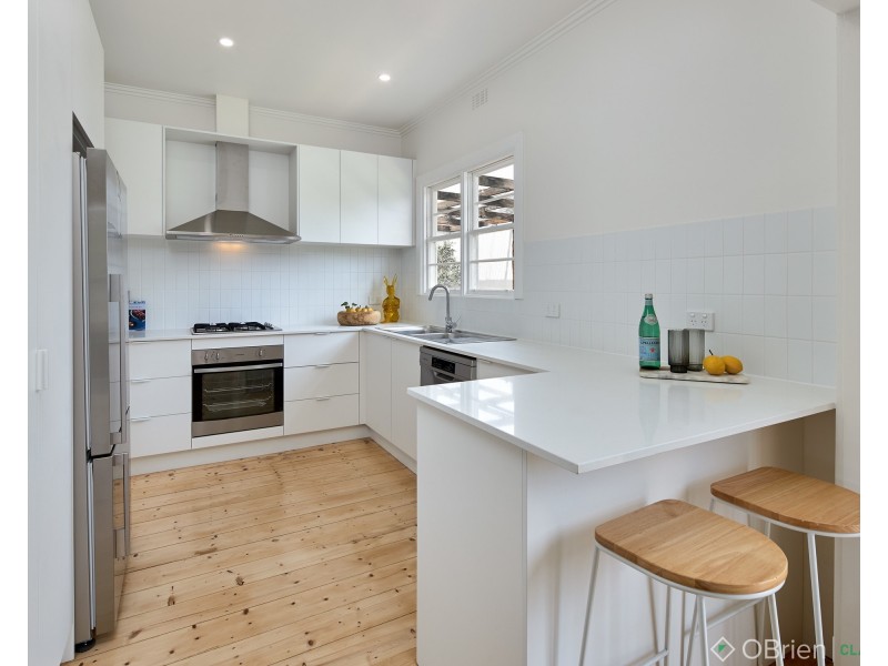 14 Caton Street, Warragul VIC 3820
