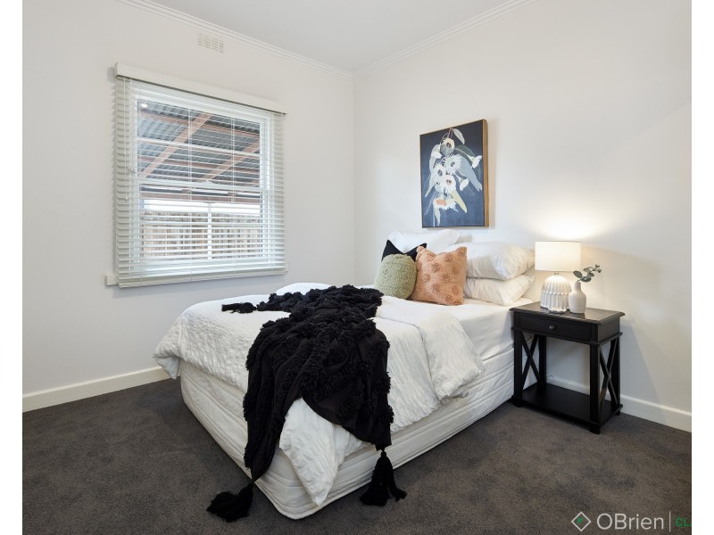 14 Caton Street, Warragul VIC 3820