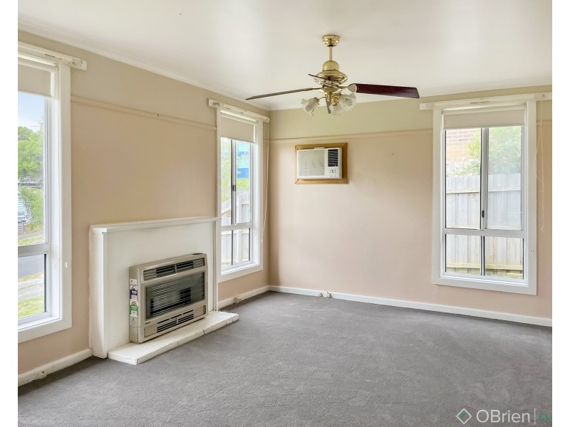 24 Tobruk Street, Morwell VIC 3840