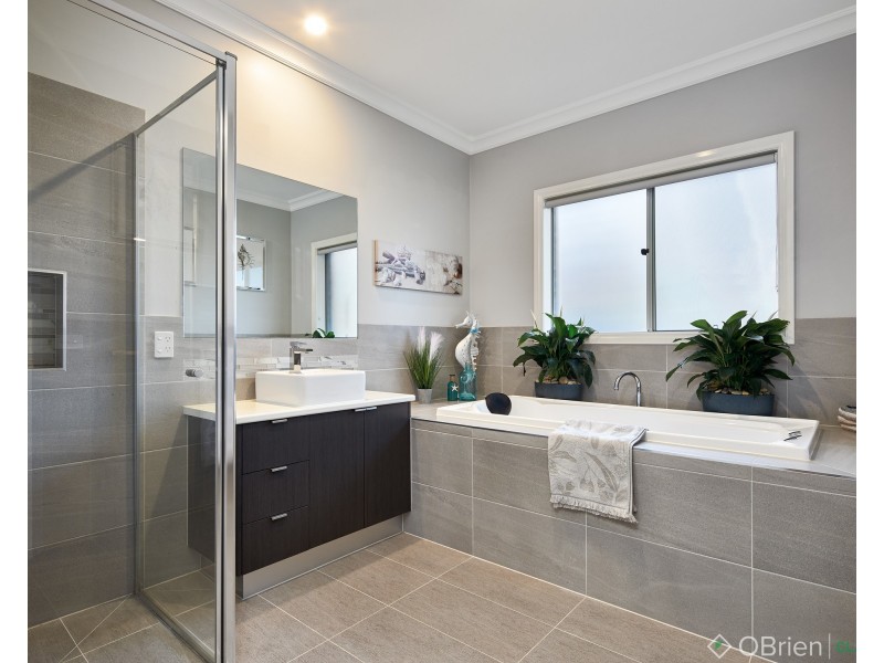 5 Lavender Lane, Drouin VIC 3818