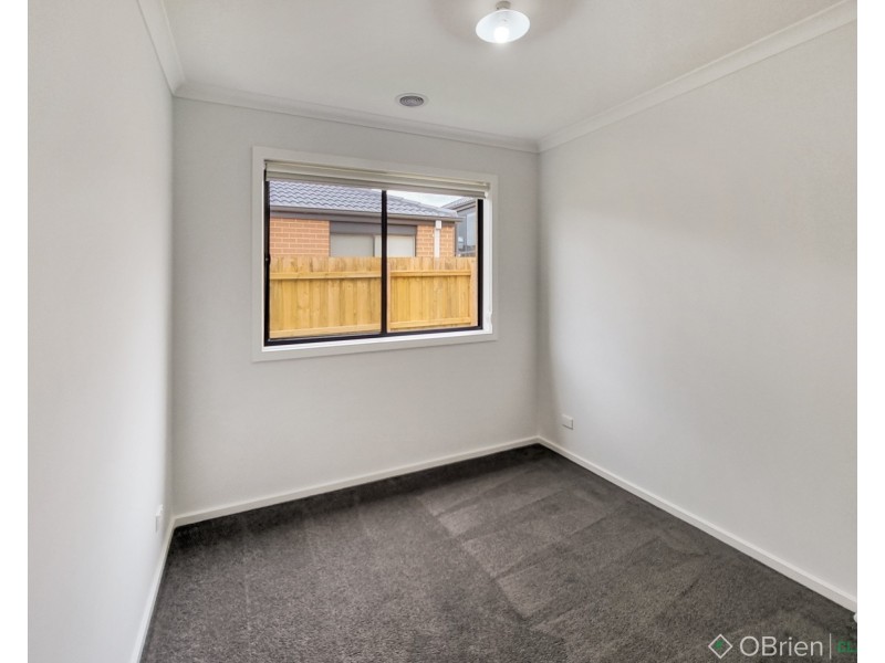 6/16 McKindlay Street, Drouin VIC 3818