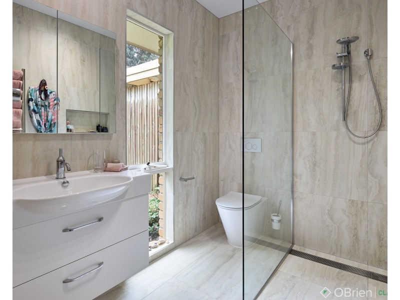 11 Cataraqui Court, Warragul VIC 3820