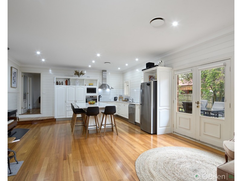 6 Fuhrmann Court, Drouin VIC 3818