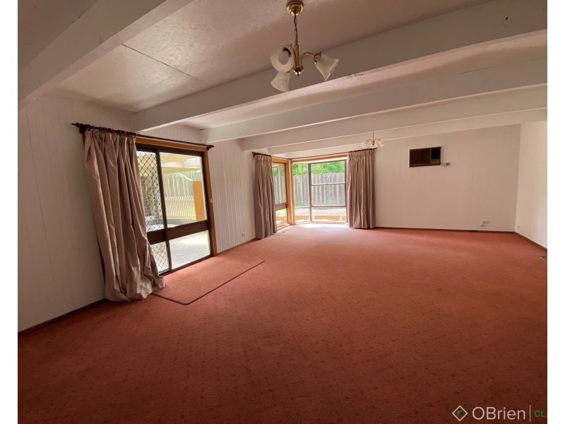 32 Gladstone Street, Warragul VIC 3820
