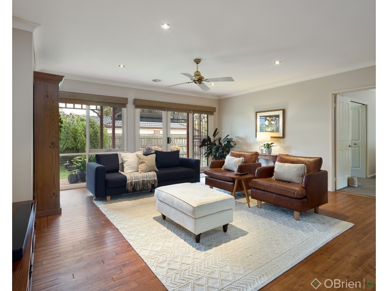 7 Flax Mill Close, Drouin VIC 3818