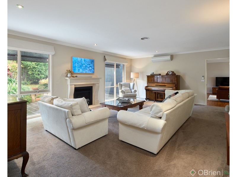 7 Flax Mill Close, Drouin VIC 3818