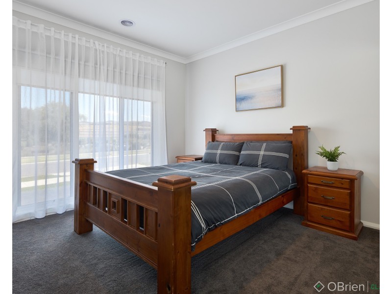 24 Bailey Road, Warragul VIC 3820