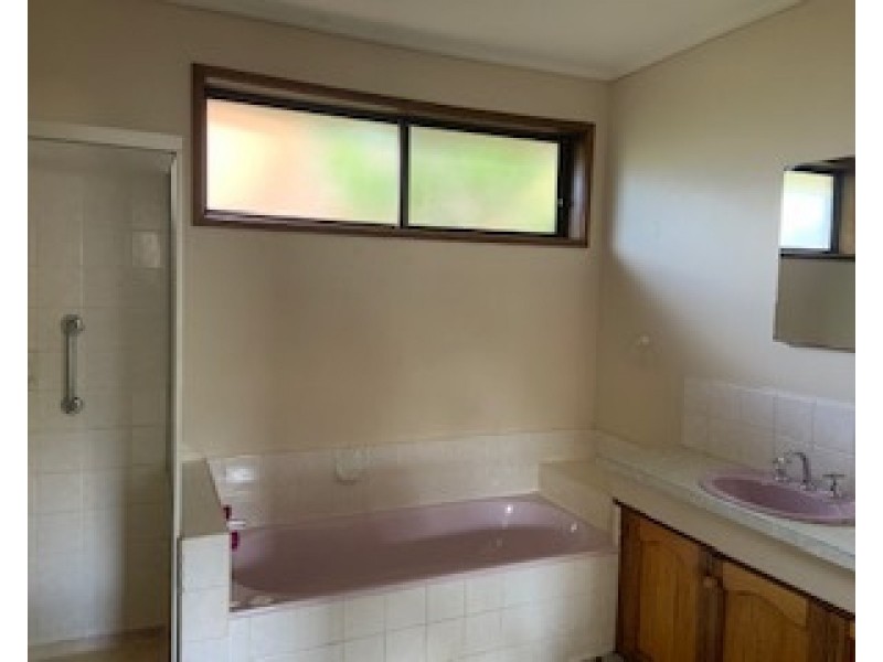 17 Lilleys Road, Warragul VIC 3820