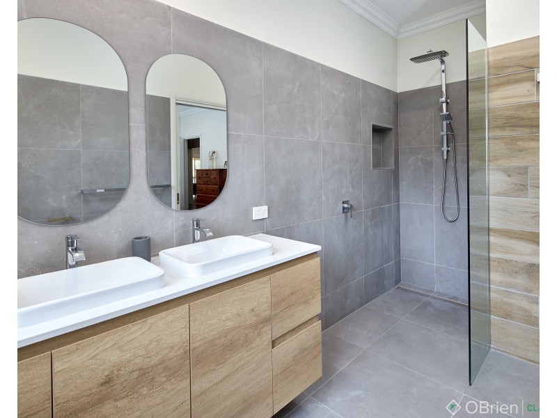 13 Camelot Court, Warragul VIC 3820