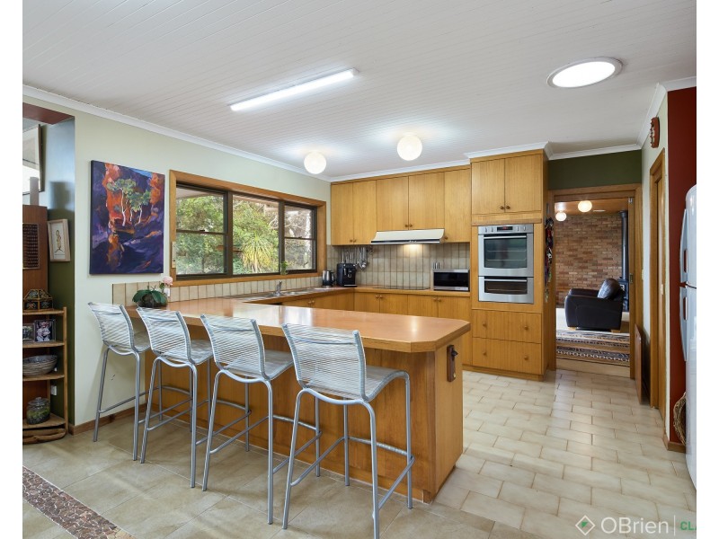18 Cook Road, Drouin VIC 3818