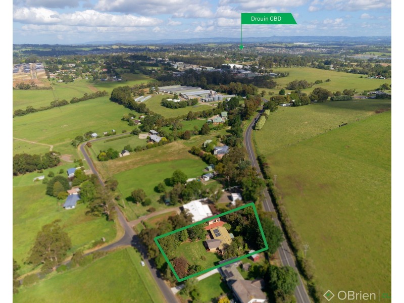 18 Cook Road, Drouin VIC 3818