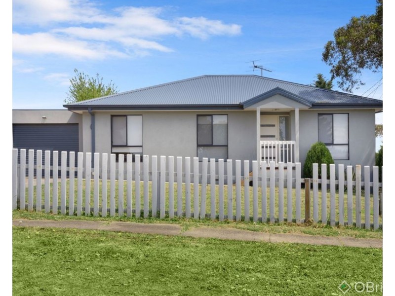 5 Lawson Crescent, Warragul VIC 3820