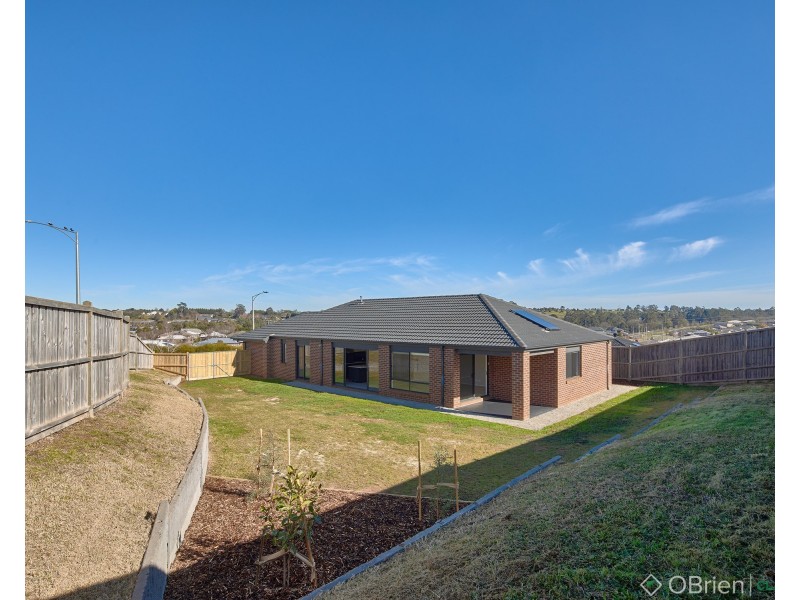 37 Crole Drive, Warragul VIC 3820