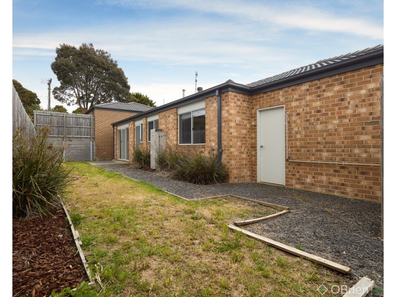 16/16 Telford Circuit, Drouin VIC 3818